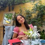 Ahsaas Channa Instagram - Galantines >>>> 💕🌸🎀⛅️ Wearing a top by @shop_cooll made specially for me @sonal._.patel 🫶🏼 Earrings @trisu.in