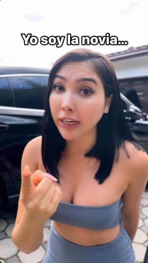 Aida Victoria Merlano Instagram - Yo soy la novia… 😂 Tenía que hacerlo.