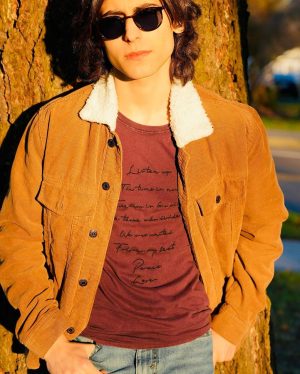 Aidan Gallagher Instagram - Find happiness in every day. 🌤️ 
Give happiness in every way. ♥️