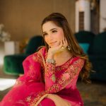 Aima Baig Instagram – More to come 🫢

@themakeupstudiobysehrish 
@weddingshadding 
@officialfahadhussayn