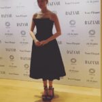 Aimee Lou Wood Instagram - Did you know Truman Capote based Holly Golightly on Sally Bowles? Fave look ever. Had the most wonderful time with @bazaaruk for International Women’s Day. Thank you @hels_lee for interviewing me so thoughtfully and compassionately. Was absolutely awe struck by @tulipsiddiq @naomi_alderman and Nazanin Zaghari-Ratcliffe. WOW.