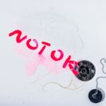 Aimyon Instagram - 新曲「ノット・オーケー 」 リリースしたよーーーーーーー！告知無しのゲリラですが、 とにかく早くみんなに聴いてほしくって たまらへんかった。 もう聴いてくれたでしょうか。どきーっ。 作詞作曲、レコーディングしてる時の ウキウキワクワクに、 いつだってみんなの姿がセットになってる。 ハッピーセット！ また感想教えてください☺️🚀🔥🐶 お風呂入りながら聴くのもいいよ！