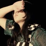 Aimyon Instagram - 7/24 release 8th single 『真夏の夜の匂いがする』 石原さとみさん主演のTBS ドラマ 「Heaven?〜ご苦楽レストラン〜」の主題歌として書き下ろしさせて頂きました。 宜しくお願い致します。 movie:監督 とんだ林 蘭 撮影/編集 澤野洋土