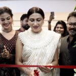 Aju Varghese Instagram – Honored to be invited to witness the beginning of something truly remarkable. It was indeed great to meet all these amazing individuals  @beenaseematti mam @anusree_luv and Mr.Saran Vel J (Brand Founder/Managing Director).
Wishing  all the best for @adgrohairclinickochi @adgloskinkochi .

#beenakannan  #ajuvarghese #anusree #inauguration #adgrohairclinic #adgloskinclinic #haircare #hairclinic #skincare #skinclinic