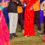Akanksha Dubey Instagram - Ghume thar se bhatar @samarsinghh @skanand.info @samarmodi97