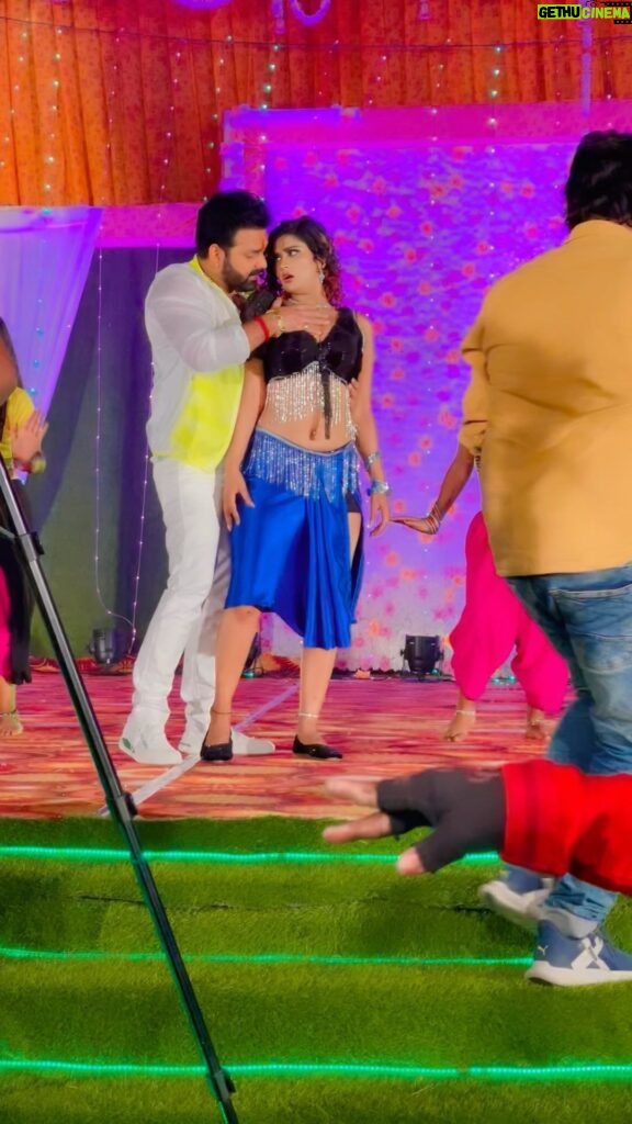 Akanksha Dubey Instagram - Aata ke 🙈🔥 #akankshadubey #pawansingh