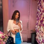 Akanksha Puri Instagram - No girl can miss a Bathroom mirror selfie 🤳😛 . . Styled by @fashket_by_vrinda #instagram #instagood #picoftheday #photooftheday #bathroomselfie #fitandfabulous #beingme #akankshapuri #❤️