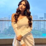 Akanksha Puri Instagram - The way you speak to yourself matters the most ❤️ . . #aboutlastnight #ootd #instagood #instagram #picoftheday #photooftheday #fashion #style #lifestyle #happy #fitandfabulous #beingme #akankshapuri #❤️ . . Hair / Make up @salmasayyed47 Pic credit @salmasayyed47 Outfit by - @Papzclothing Styled by - @Littlepuffsofhappiness & @styleitupwithraavi