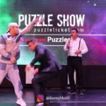 Akbar Eghbali Instagram - همیشه باید حواسمون به قضاوتهامون،انتقاد کردنامون و خلاصه به نوع گفتارمون باشه حداقل وقتی قضاوت یا انتقاد میکنیم راهکار هم بدیم،یا دلیل قانع کننده بیاریم البته این نظر منه.❤️❤️ #اکبراقبالی #ایران #خنده #کیش #فان #اکبر_اقبالی Kish, Iran