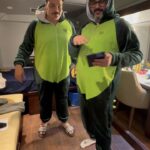 Akram Hosni Instagram - في حب الكائن مصطفي غريب .. شرفتني يا حبيبي و دايما متجمعين في الهيافة و الاكل @mostafa_gharieb1 #بابا_جه
