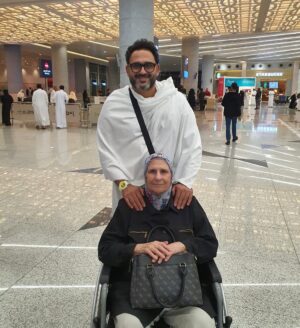 Akram Hosni Instagram - ..كل سنه وانتي طيبه يا بطوط
بحبك ❤️