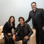 Akram Hosni Instagram - من حفل تكريم الفنان الكبير هاني شنودة.. "ذكريات" ليلة غنائية وموسيقية تجمع كبار نجوم العالم العربي 🎶 شكرا معالي المستشار تركي آل الشيخ علي الدعم الفني المستمر والدعوه الكريمه 🙏🏽 ‏@turkialalshik Boulevard Riyadh