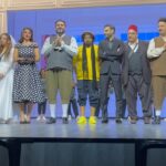 Akram Hosni Instagram - إهداء لروح أبويا في الذكرى الثالثة لوفاته ، ربنا يخليلي أمي و أختي و بنتي اللي بيشاركوني نجاحي انهارده في أخر ليلة لعرض مسرحية "حتى لا يطير الدكان"