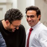 Akram Hosni Instagram - قرص الطعميه علي الطبليه تملي مقسمينه، اعملوا اللالي وهو تملي شايلني فنني عينه @ahmadfahmy_official ♥️♥️♥️♥️ #احنا_واحد #مكتوب_عليا #رمضان٢٠٢٢