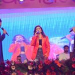 Akshara Singh Instagram - Thankyou devdhara deoria ♥️ for all the love 🙏 mazaa aagaya 🤗 Love you 😘 #deoriamahotsav #aksharasingh #event #lastnight #love @shivkumarbikku @rajpoot_sugam7 @devanddiva