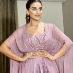 Akshara Singh Instagram - The joy of dressing is an art 🫶🏻 . . . . . . . @weddingcloset_ @fashion_stylist_7 #aksharasingh