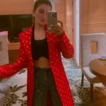 Akshara Singh Instagram - Gorakhpur deoria walon ke pyar me uljhi main Kal raat #deoriamahotsav itna pyar diya apne ki khushi se jhum uthi 😆 aur reel bhi bana liya ♥️🤗 Did you like it??