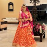 Akshara Singh Instagram - Being the twinkle of the night in banarasi lehenga ✨♥️ . . . . . . . 🥻 @jarierabanaras 💎 @jewelkartfashion #aksharasingh #lfl #banarasi #lehnga #indian #look