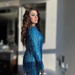 Akshara Singh Instagram - Sharing the magic of sunlight with every instagram scroll 🥰🩵 . . . . . . . #aksharasingh #sunlight #magic #lfl #picoftheday