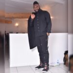 Alain-Gloirdy Bakwa Malary Instagram - Le mariage s’est trop bien passé, félicitations @florentinpogbaofficial @mathiaspogbaofficial @paulpogba 💒 Merci aussi à @alliance.impact ! Comment vous trouvez mon look full black ? #bigandtall #bodyguard #security #plussizemodel #bigboy Paris, France