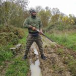 Alain-Gloirdy Bakwa Malary Instagram - L'instinct du chasseur : prévoir l'intention immédiate de l'adversaire afin de conserver l'avantage de l'offensive. #chasse #chasseur #bigandtall #army #cokeboys #cestbondeja