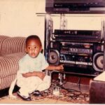 Alain-Gloirdy Bakwa Malary Instagram - Hier c’était mon anniversaire, merci à mes parents qui ont fait de moi l’homme que je suis aujourd’hui. Merci à tous pour vos messages sur les réseaux sociaux ❤️ #papamamanjevousaime #birthday #childhood #anniversaire #cestbondeja