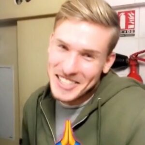 Alain-Gloirdy Bakwa Malary Instagram - Malheureusement je ne peux pas assister à tes funérailles aujourd’hui. Je pense fort à toi @tom_dvy_ , ta famille et ta jolie nana @hagdaprata_ ❤️ Que ton sourire et ta bonne humeur ne périssent jamais. Je n’oublierai pas ton accueil à Nice, nos éclats de rire avec @charlestheyssier résonnent encore en moi. Repose en paix 😥 #rip #tomdiversy #cestpasbondeja