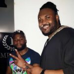 Alain-Gloirdy Bakwa Malary Instagram - Soirée avec le beau gosse @gradurofficiel243 ✌🏾#cestbondeja #gradur #gradurofficiel243 #paris #imperioclub #ss11 #makao##makaoss11 #teammakao #plussize #grandetaille #bigandtall #rap #rapfrancais