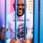 Alain-Gloirdy Bakwa Malary Instagram - Briser les chaînes... ⛓#skyisthelimit #ss11 #cestbondeja #teammakao #plussize #bigandtall #bodypositive #tallman #dosargente #teeshirt #hakaixmakao Pigalle Basketball