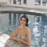 Alanna Panday Instagram - I’ll be here all day 🧖🏻‍♀️ @sonnenalpvail Sonnenalp Hotel Vail