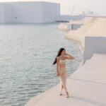 Alanna Panday Instagram - @revolve 🐚 Louvre, Abu Dhabi