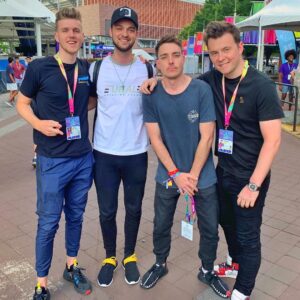 Alastair Aiken Instagram - 47 Million subscribers in 1 picture 💪🏻