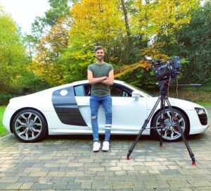 Alastair Aiken Instagram - 2018’s been a big year both on and off YouTube! 👍🏻 Working on a new TV show coming early next year - it’s 🔥