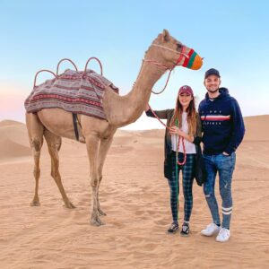 Alastair Aiken Instagram - We spent 48 hours in Dubai and it was AMAZING! 😍🐪 We vlogged the whole adventure (link in bio)! 👫💙