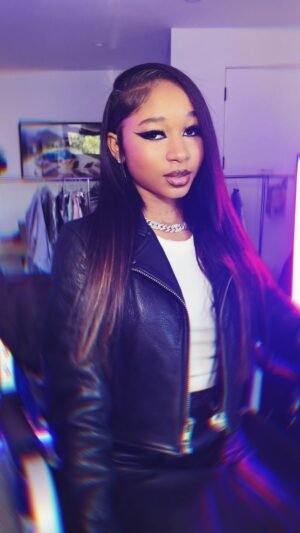 Alaya High Instagram - 💜💜💜