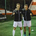 Aleksandr Tarasov Instagram - Наша команда «Родина Медиа» одержала первую победу над очень сильным соперником, финалистом МКС «БроукБойз»!🔥 Отличный старт для нас, спасибо всем кто поддерживает нас с самого начала и кто присоединяется по ходу!🤝 #РодинаМедиа только вперед!⚽️✊🏼 📷 @semka.vkvadrate