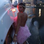 Aleksandr Tarasov Instagram - С днем рождения, моя принцесса! Все лично, на ушко, а фоточки для истории!❤️👑
