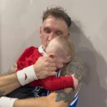 Aleksandr Tarasov Instagram - Баскетбольное направление набирает обороты! Зарубился за выход в полуфинал против бывшего игрока сборной России в рамках игры 1на1! 🔥 За сезон @rodinamediabasket набрала 600+к подписчиков на YouTube! Я горжусь нашей командой и нашими успехами! Идем дальше! ✊🏼