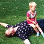 Aleksandr Tarasov Instagram - Сегодня моему папе исполнилось бы 75 лет! Вечная память и огромная любовь!❤️🙏🏻 Зацените на второй фотке, у меня соска, а батя на новом стиле!🔥 Вот в кого я шарю за шмот!☺️