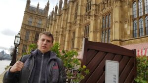 Aleksey Shcherbakov Instagram - Это я в Лондонском Парламенте был, щас я дома уже.