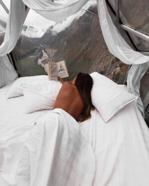 Alessandra Fuller Instagram - Te amo desde siempre y para siempre mi Perú ❤️ Me siento infinitamente agradecida de haber nacido en ti 🇵🇪🙏🏼✨ Felices fiestas patrias familia de mi vida 🥹❤️
