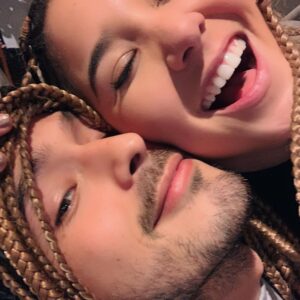 Alessandra Fuller Instagram - Feliz vidaaaaaaa amore!!!! Qué bonito es crecer y reír con tu mejor amigo 🥹 Te amo para siempre @andresvilchezzz ❤️