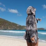 Alessandra Fuller Instagram - Amanecer aquí 🥹🙏🏼✨ Hoodie @mauiandsonsperu_oficial 🦋 St. Thomas, Virgin Islands