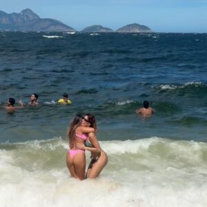 Alessandra Fuller Instagram - Dumpsitooo 🇧🇷💗