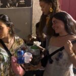 Alessandra Negrini Instagram - Ta aí porque eu amo Sao Luis, a capital do reggae !Tudo isso foi ontem e muito mais, com o privilégio e honra de terminar a festa em casa da rainha Rosa Reis e sua trupe cantante! @celtral.roots @gdam_slz @rosabalaio @eelibarros @valdalinoartista @aurea.maranhao