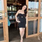 Alessandra Negrini Instagram - Nossa road trip chega ao fim! Só posso dizer uma coisa: foi lindo! Meninas do Brasil, isso é pra vcs: viagem com suas amigas! Não esperem muito tempo! Deem seu jeito , arrumem as malas e tchau! É tão importante esse carinho! @aurea.maranhao @valdalinoartista @eelibarros Atins - Lençóis Maranhenses