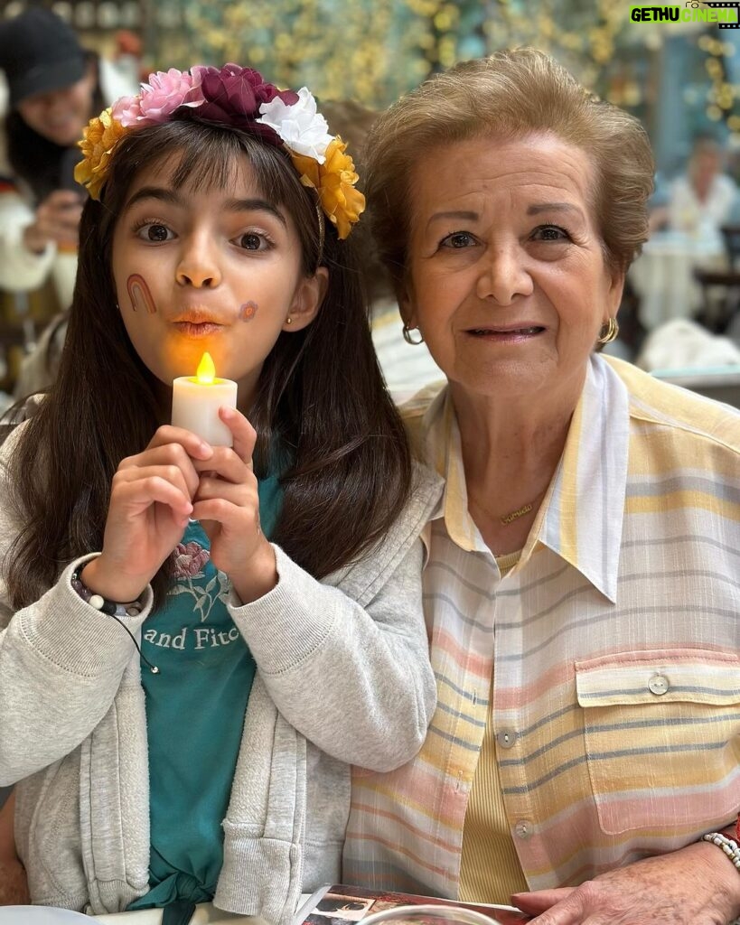 Alessandra Rosaldo Instagram - Muy feliz y bendecido cumpleaños a la mejor mamá, abuela y suegra del muuuuuuuundo!!! Te amamos mamita @gabybarrerog y deseamos todas las bendiciones del mundo para ti ✨✨✨ Happy Birthday!!! 🎉🎉🎉🎂🎂🎂🥳🥳🥳🎈🎈🎈🎊🎊🎊🎁🎁🎁🌈🌈🌈♥️♥️♥️