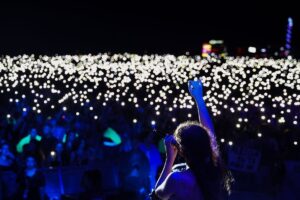 Alessia Cara Instagram - WE CAME TO BRAZIL🇧🇷 obrigadaaaaaaaa. beautiful time and beautiful people. what a way to wrap up this run. cannot wait to be back. Eu te amo muito!!! xx