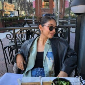 Alessia Cara Instagram - I look like my name is tony