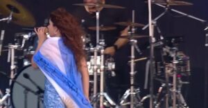 Alessia Cara Instagram - BUENOS AIRES 🇦🇷 I don’t have many words other than thank you and I will remember this forever. first time here and you welcomed us in the warmest, most incredible way. unreaaaaaaaaal. I’m from Brampton, Ontario what the hellll! wow. muchas muchas muchas gracias. cried lots. @lollapaloozaar